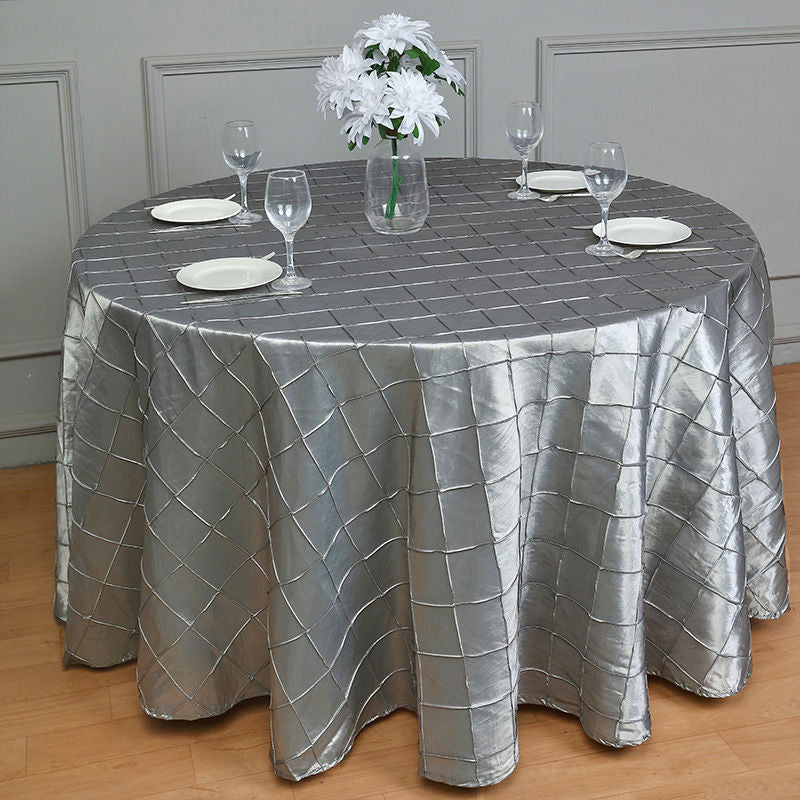 Lofaris 120 Inch Stylish Pintuck Round Seamless Tablecloth