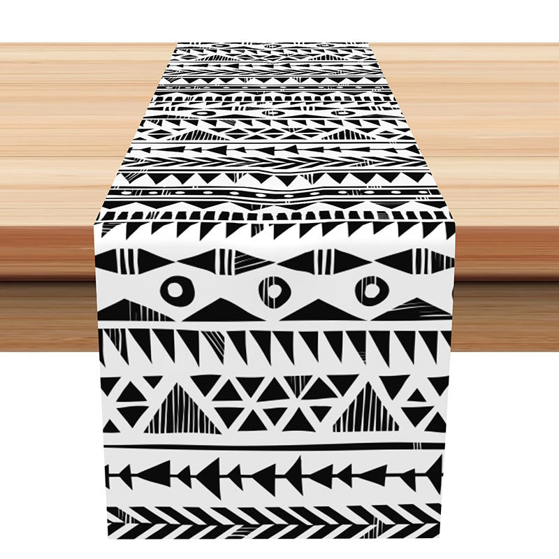Lofaris Black White Indian Patterns Vintage Table Runner