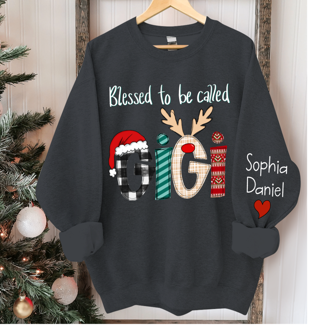 Lofaris Blessed To Be Called Gigi And Kids Christmas Custom Name CTH01 Sweatshirt