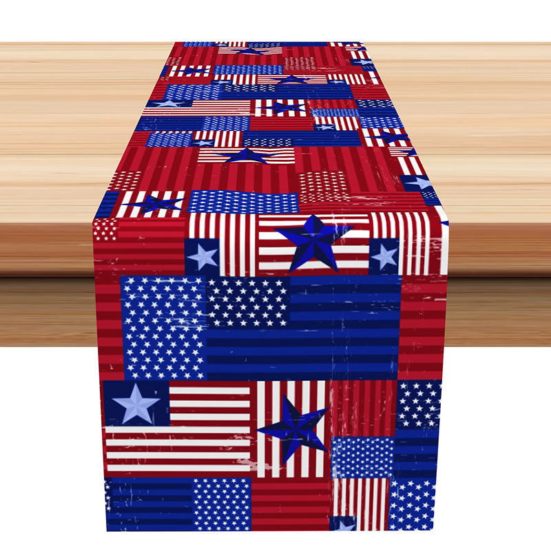 Lofaris Classic American Flag Independence Day Table Runner
