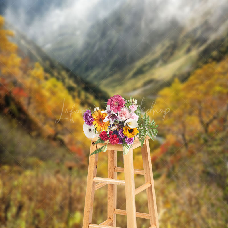 Lofaris Colorful Autumn Valley Shrouded In Mist Backdrop