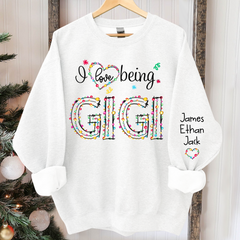 Lofaris Custom I Love Being Gigi Light Christmas Sweatshirt