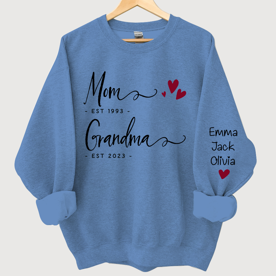 Lofaris Mom Est Grandma And Grandkids Sweatshirt