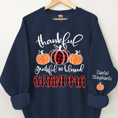 Lofaris Thankful Grateful Blessed Grandma and Kids Custom Name CTH01 Sweatshirt