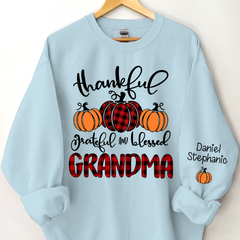 Lofaris Thankful Grateful Blessed Grandma and Kids Custom Name CTH01 Sweatshirt