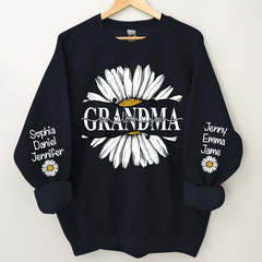 Lofaris Daisy Grandma We Love You Customized Sweatshirt