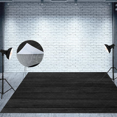 Lofaris Elegant Black Horizontal Stripe Wood Grain Floor Mat