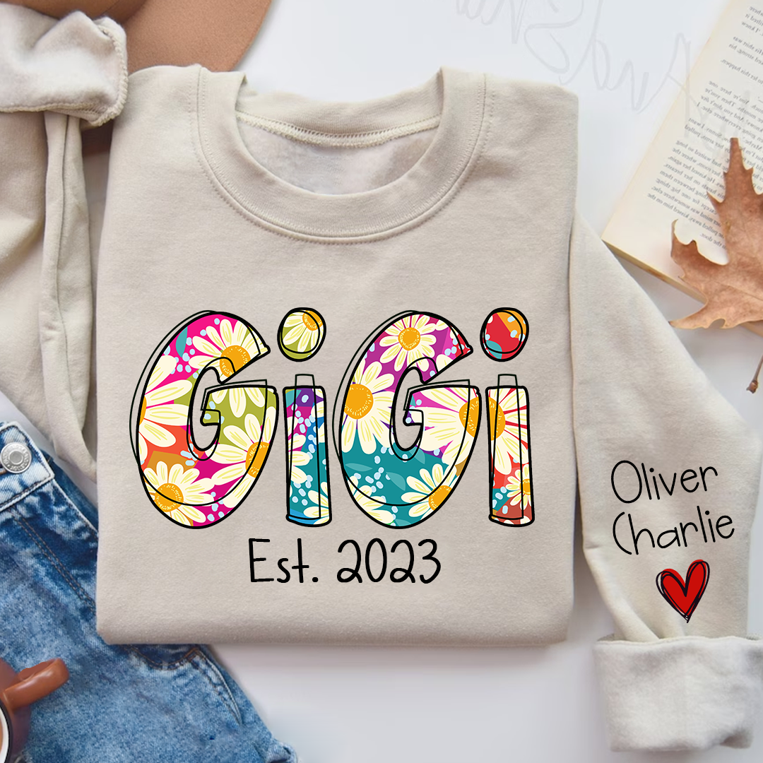Lofaris Gigi Est Year And Grandkids Custom Name CTH01 Sweatshirt