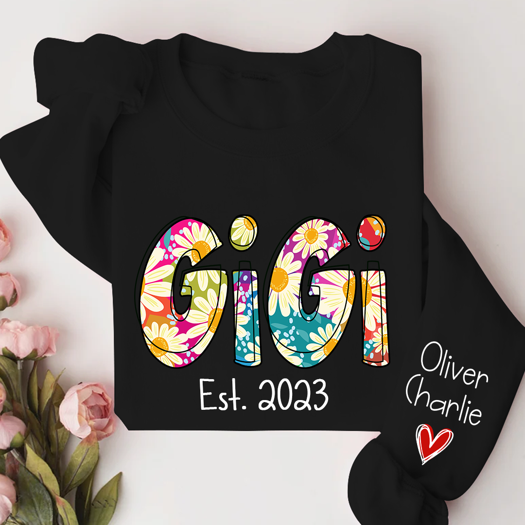 Lofaris Gigi Est Year And Grandkids Custom Name CTH01 Sweatshirt