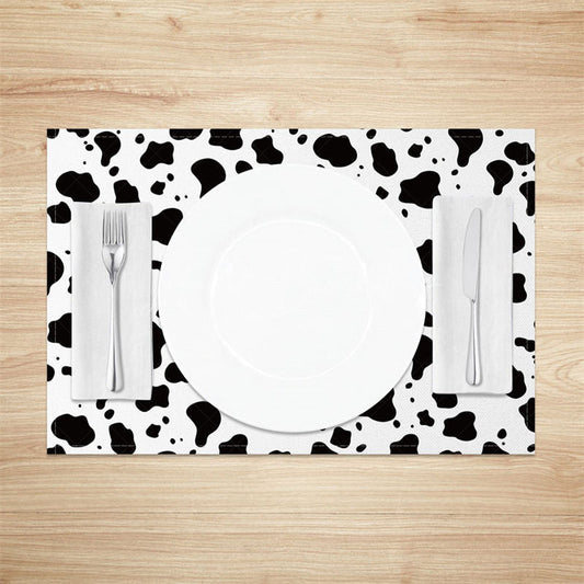 Lofaris Black White Cow Pattern Dining Set of 4 Placemats