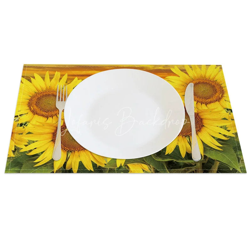 Lofaris Blooming Yellow Sunflowers Pattern Set of 4 Placemats for Summer Fall and Farmhouse Kitchen Decor