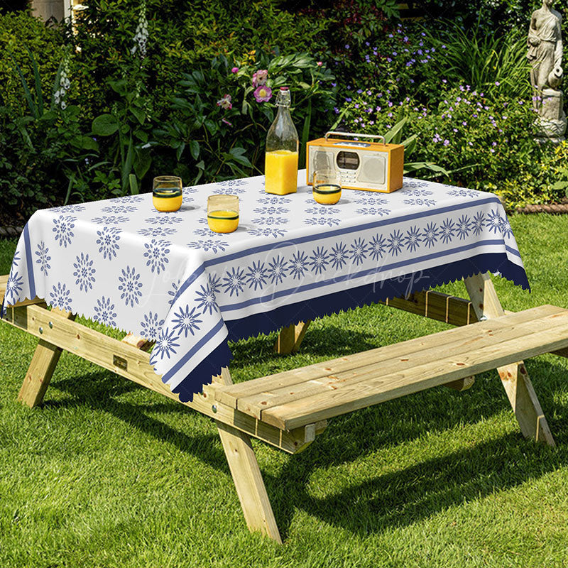 Lofaris Blue Floral Pattern White Rectangle Tablecloth