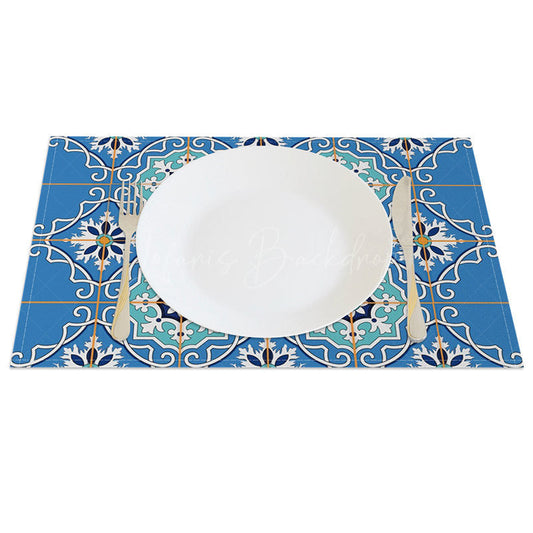 Lofaris Blue Slovakia Elegant Pattern Set of 4 Placemats