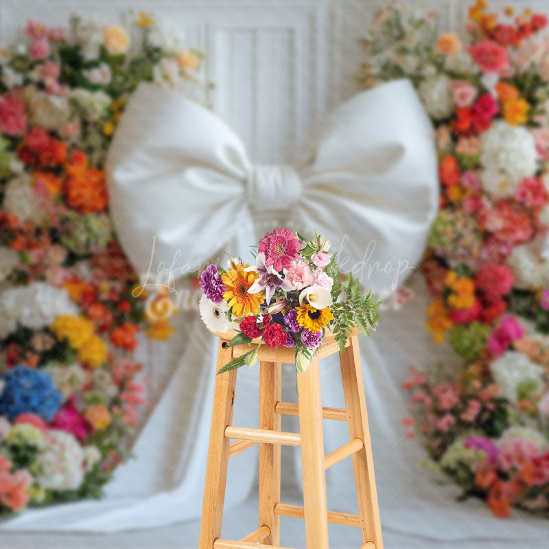 Lofaris Charming White Bow Color Floral Wedding Backdrop