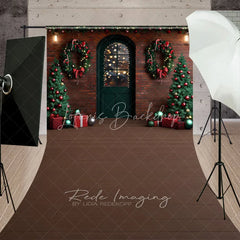 Lofaris Christmas Front Door Sweep Backdrop Red Brick Wall Wreath Photography Background Winter Snow Entrance Holiday Party Decoration