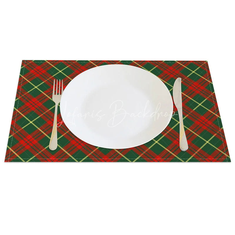 Lofaris Christmas Plaid Set of 4 Placemats Red and Green Tartan Classic Traditional Holiday Table Mats
