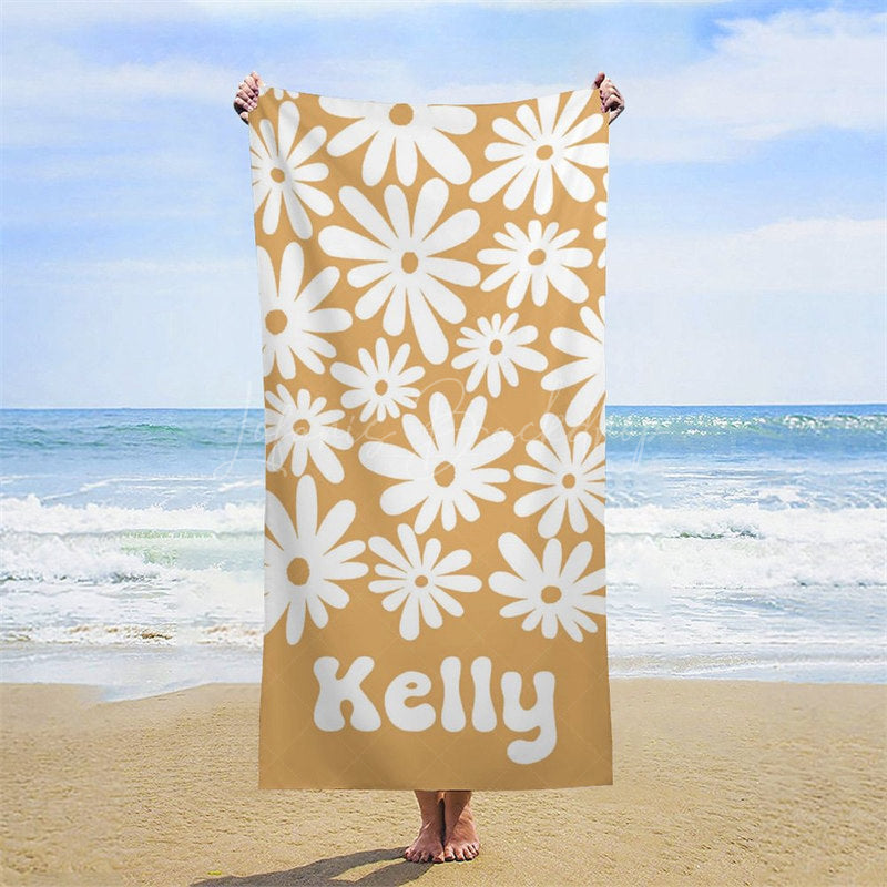 Lofaris Cute Daisy Floral Custom Name Beach Towel For Summer