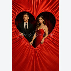 Lofaris Cutout Heart Shape Frame Love Wall Heart-shaped Stand Metal for Wedding Decor