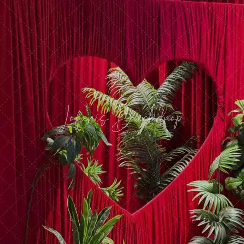 Lofaris Cutout Heart Shape Frame Love Wall Heart-shaped Stand Metal for Wedding Decor