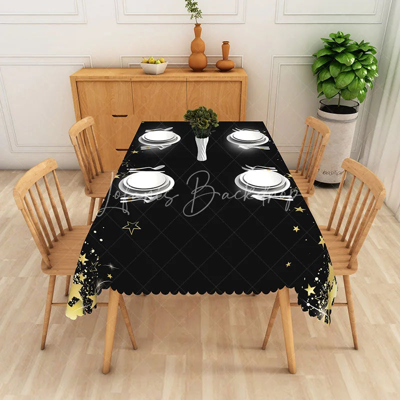 Lofaris Elegant Black and Gold Stars Sparkling Rectangle Tablecloth with Scalloped Edge Festive Party Dinner Decor