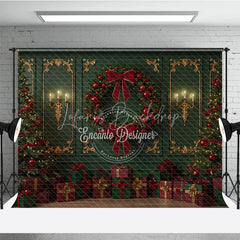 Lofaris Elegant Green and Red Christmas Photography Backdrop Classic Wall with Gold Accents Holiday Photo Background