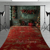 Lofaris Elegant Green and Red Christmas Sweep Backdrop Vintage Room with Garland Holiday Photo Studio Floor Drop