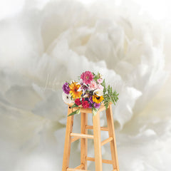 Lofaris Elegant White Floral Artistic Maternity Backdrop