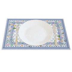Lofaris Floral Elegant Slovakia Pattern Set of 4 Placemats