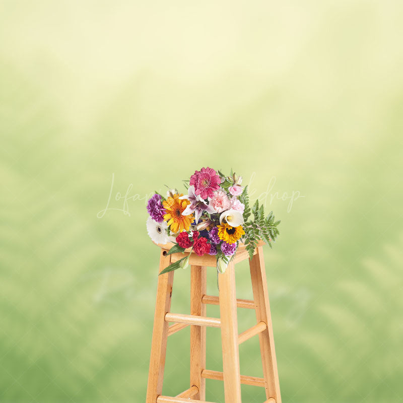 Lofaris Fresh Gradient Green Dreamy Floral Photo Backdrop