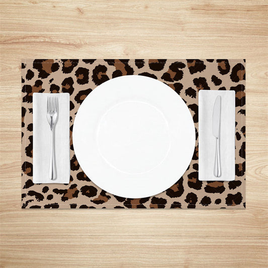 Lofaris Original Leopard Print Dining Set of 4 Placemats