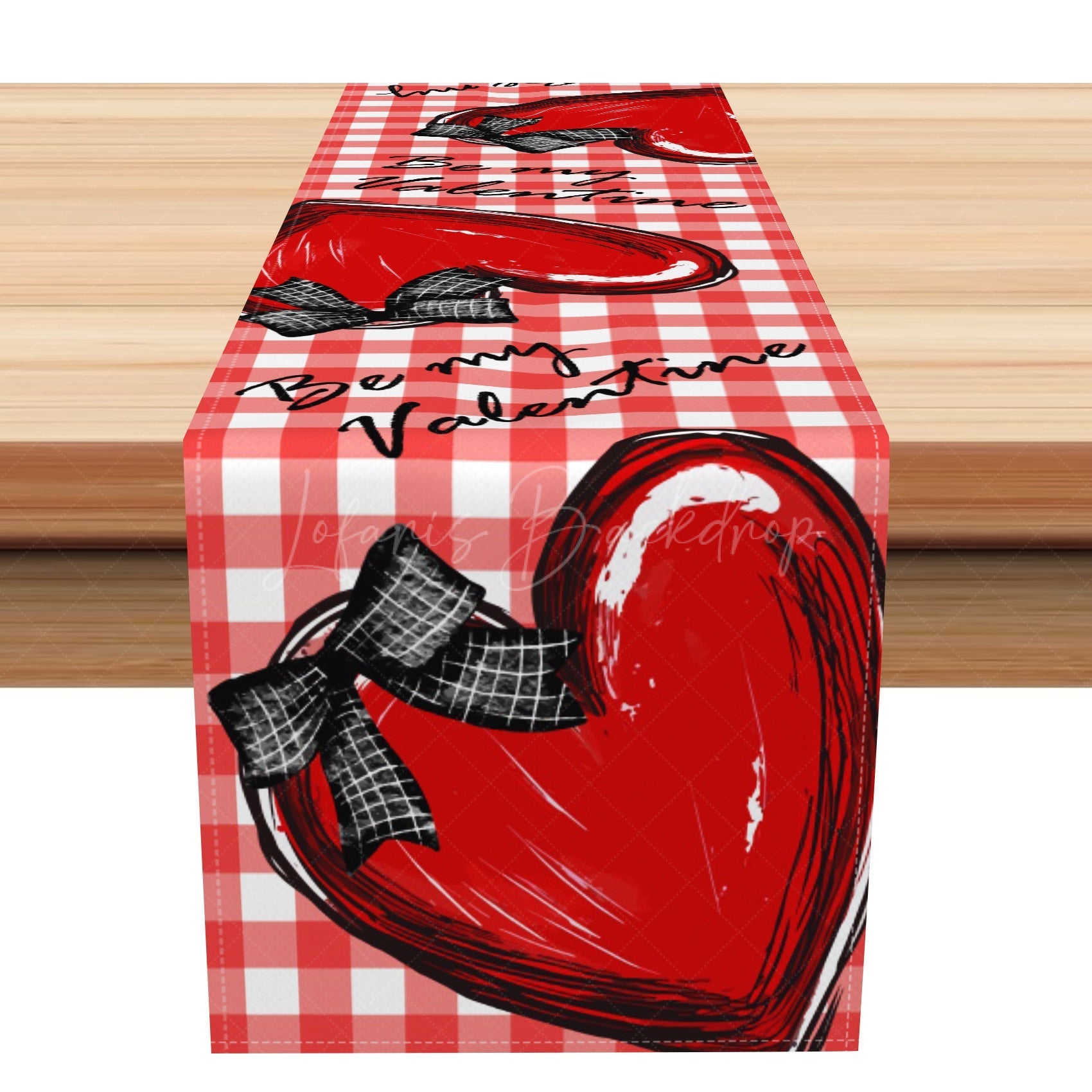 Lofaris Red White Plaid Heart Be My Valentine Table Runner