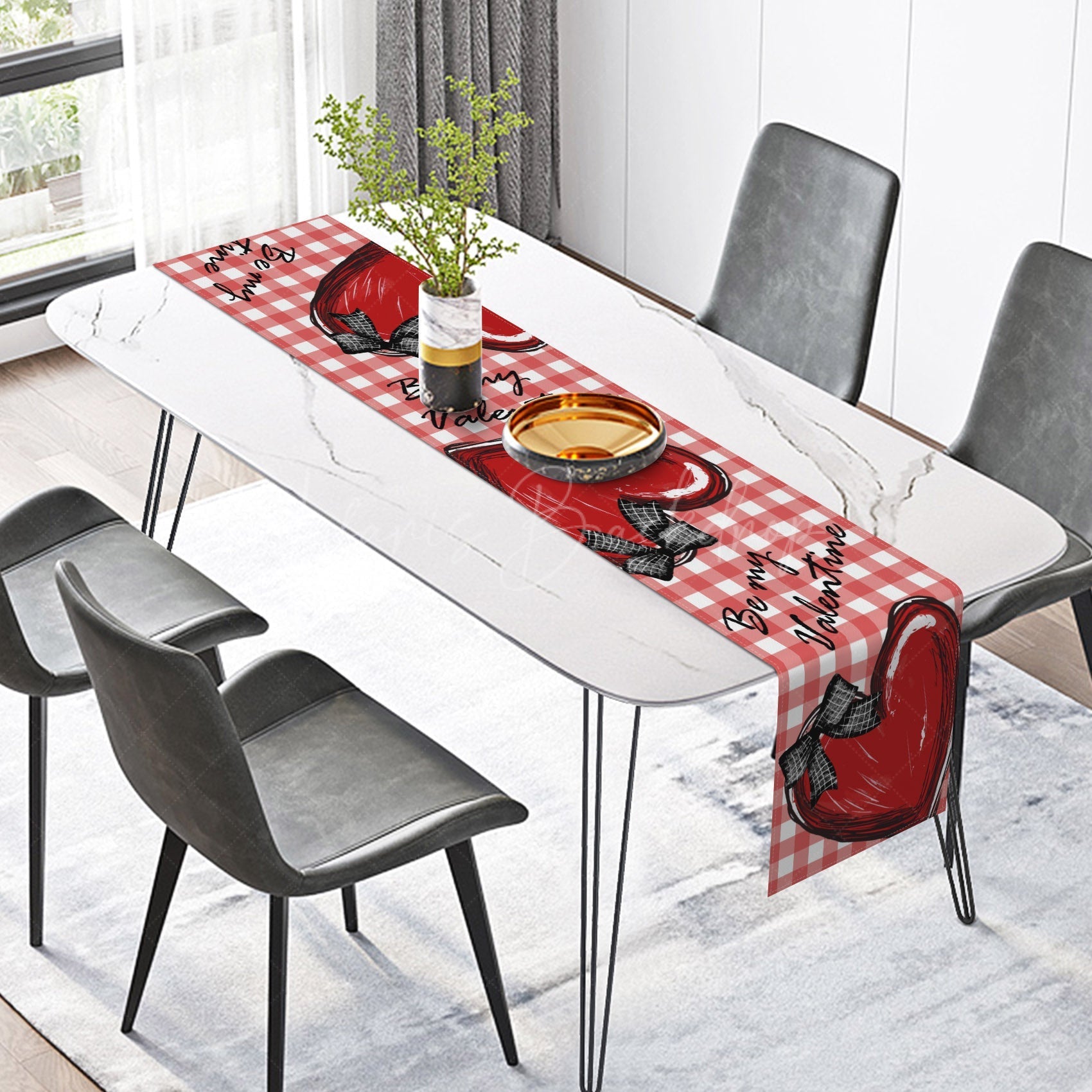 Lofaris Red White Plaid Heart Be My Valentine Table Runner
