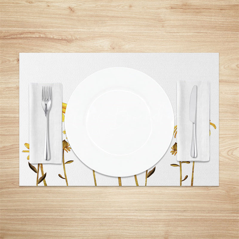 Lofaris Retro White Yellow Faded Floral Set Of 4 Placemats
