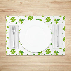 Lofaris Scattered Shamrocks and Hearts Set of 4 Placemats White Green St. Patricks Day Pattern Table Mats