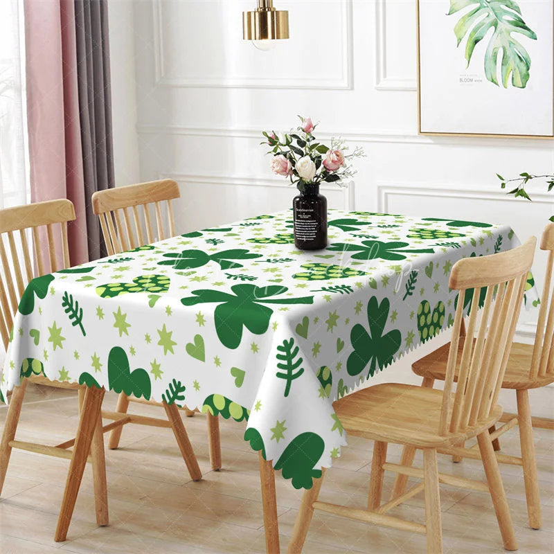 Lofaris St. Patrick’s Day Shamrocks and Hearts Rectangle Tablecloth Green Lucky Leaf Clover Table Cover for Kitchen Party