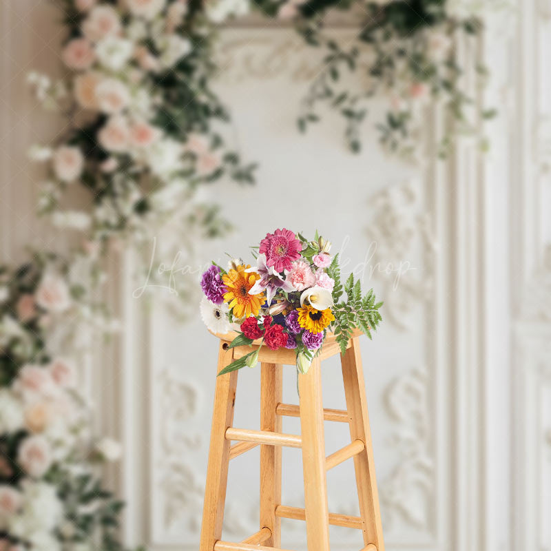 Lofaris Vintage White Wall Floral Wedding Photo Backdrop