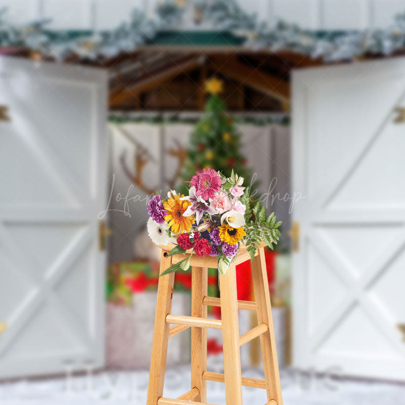 Lofaris White Green Red Door Elk Tree Gift Christmas Backdrop