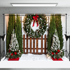 Lofaris Wooden Fence Wreath Christmas Tree Photo Backdrop