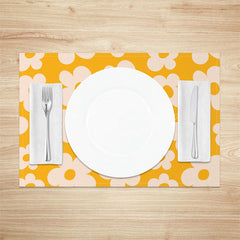 Lofaris Yellow Pink Daisy Floral Dining Set of 4 Placemats