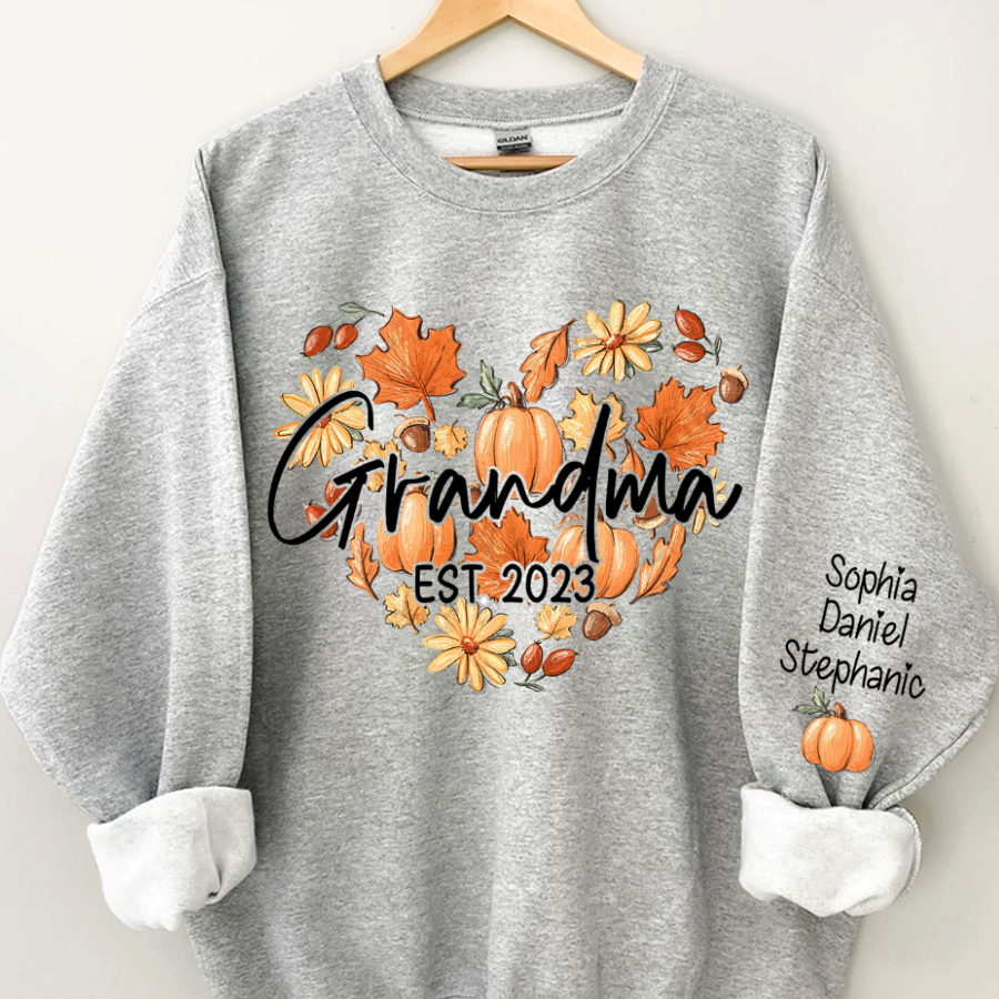 Lofaris Love Pumpkin Grandma Est Year and Kids CTH01 Sweatshirt