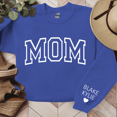 Lofaris Mom And Kids Custom Name CTH01 Sweatshirt
