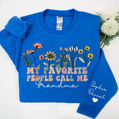 Lofaris My Favorite People Call Me Grandma Best Gift Christmas CTH01 Sweatshirt