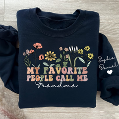Lofaris My Favorite People Call Me Grandma Best Gift Christmas CTH01 Sweatshirt