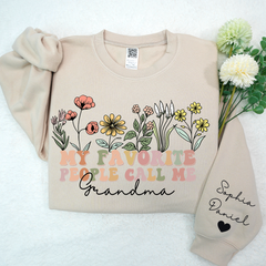 Lofaris My Favorite People Call Me Grandma Best Gift Christmas CTH01 Sweatshirt