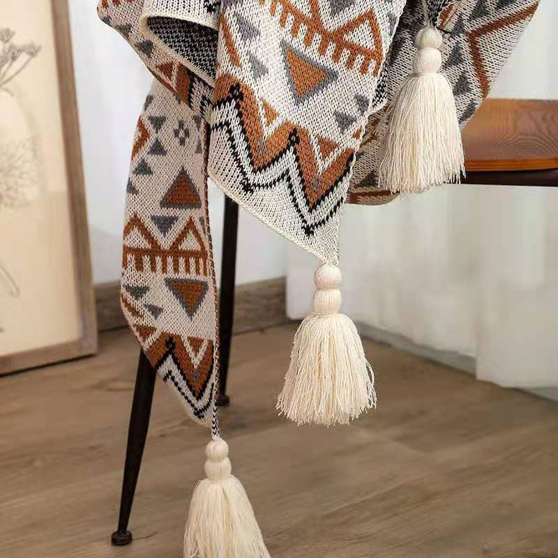 Lofaris Oat White Boho Throw Blanket With Handmade Tassels