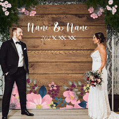 Lofaris Personalized Brown Wooden Floral Wedding Backdrop