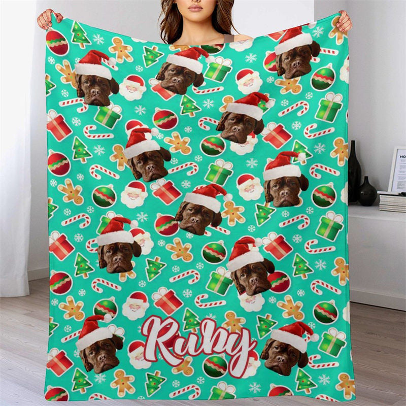 Lofaris Personalized Dog Face Christmas Green Pet Blanket