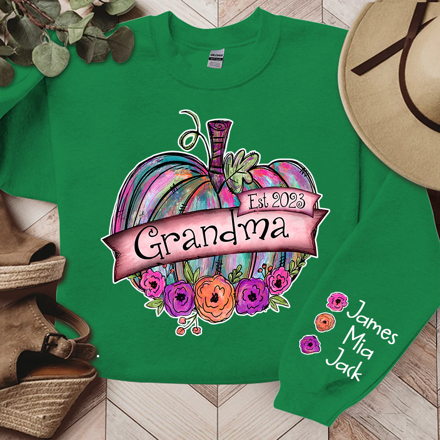 Lofaris Personalized Grandma Est Painted Pumpkin with florals And Grandkids CL01 Sweatshirt