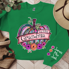 Lofaris Personalized Grandma Est Painted Pumpkin with florals And Grandkids CL01 Sweatshirt