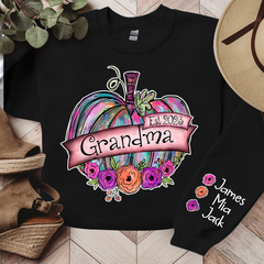Lofaris Personalized Grandma Est Painted Pumpkin with florals And Grandkids CL01 Sweatshirt